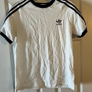 Adidas tshirt